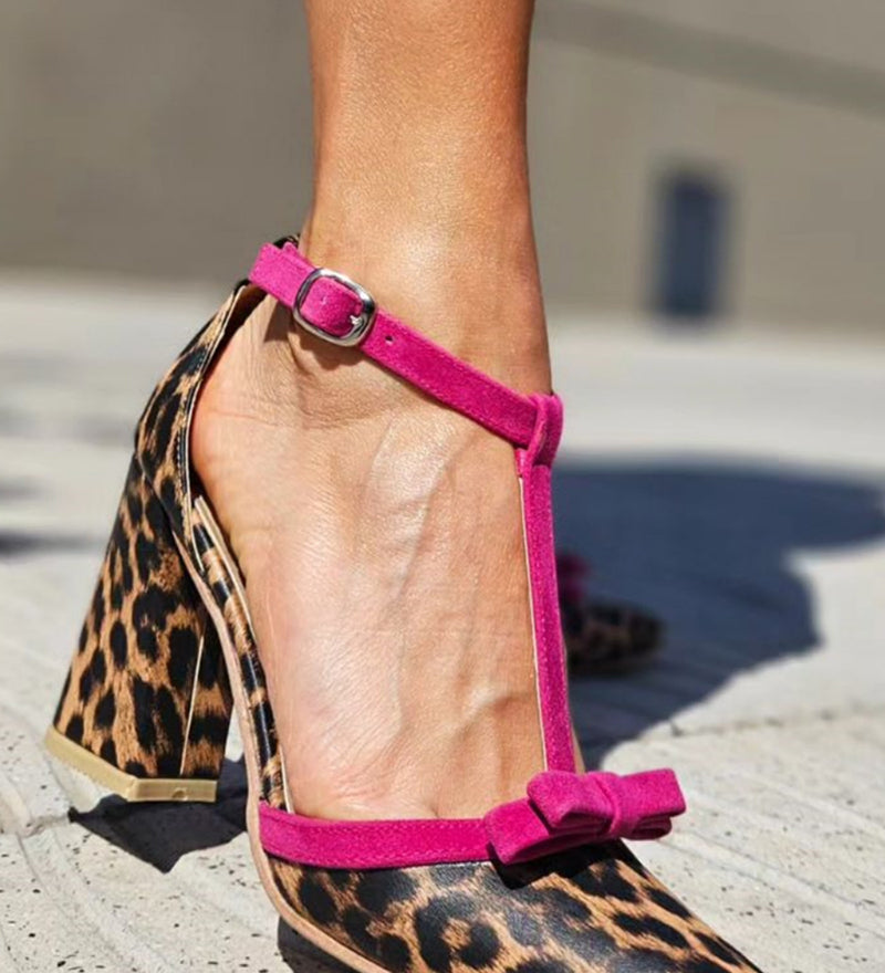 Leontina | Sabatilles verdes amb estampat de lleopard i accents colorits