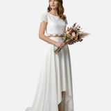 Vestit de Renda Bohemi – Disseny Alt-Baix per a Celebracions a l'Aire Lliure