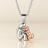 Lucky Cat Motif Necklace