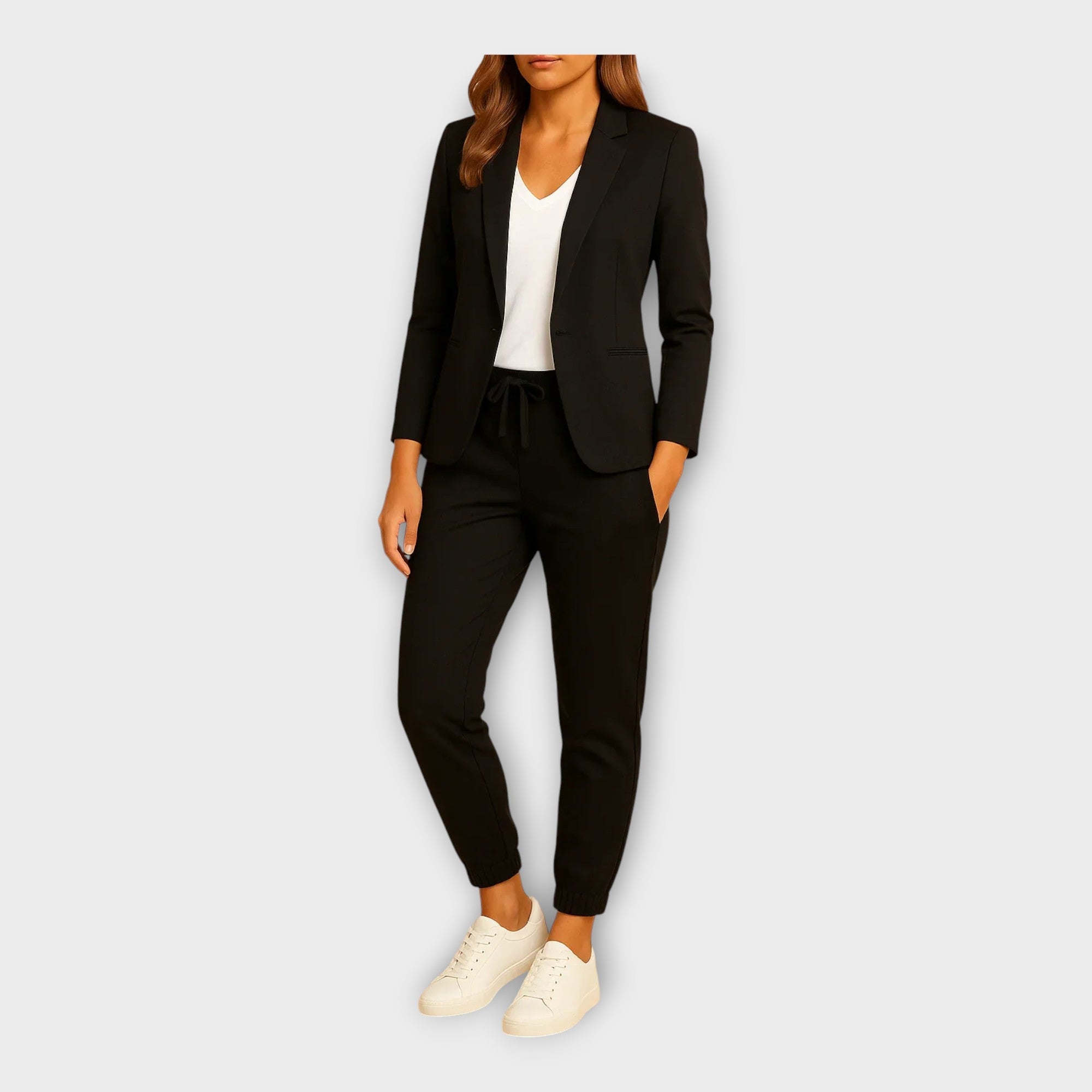 Nikol - Vestit de dona amb jaqueta i pantalons jogger