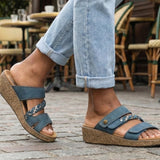Salma – Elegància fresca en un blau estilós
