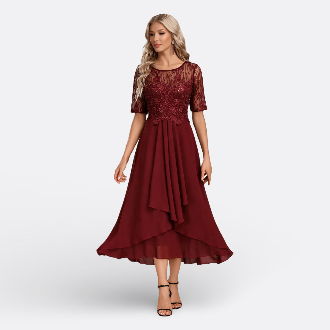 Elena - Vestit de Renda amb Manga Curta